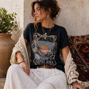 Gypsy Soul Festival Graphic Tee Moon Phase Floral Boho Band Style Shirt Small